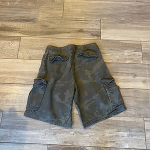 Urban Up camo shorts